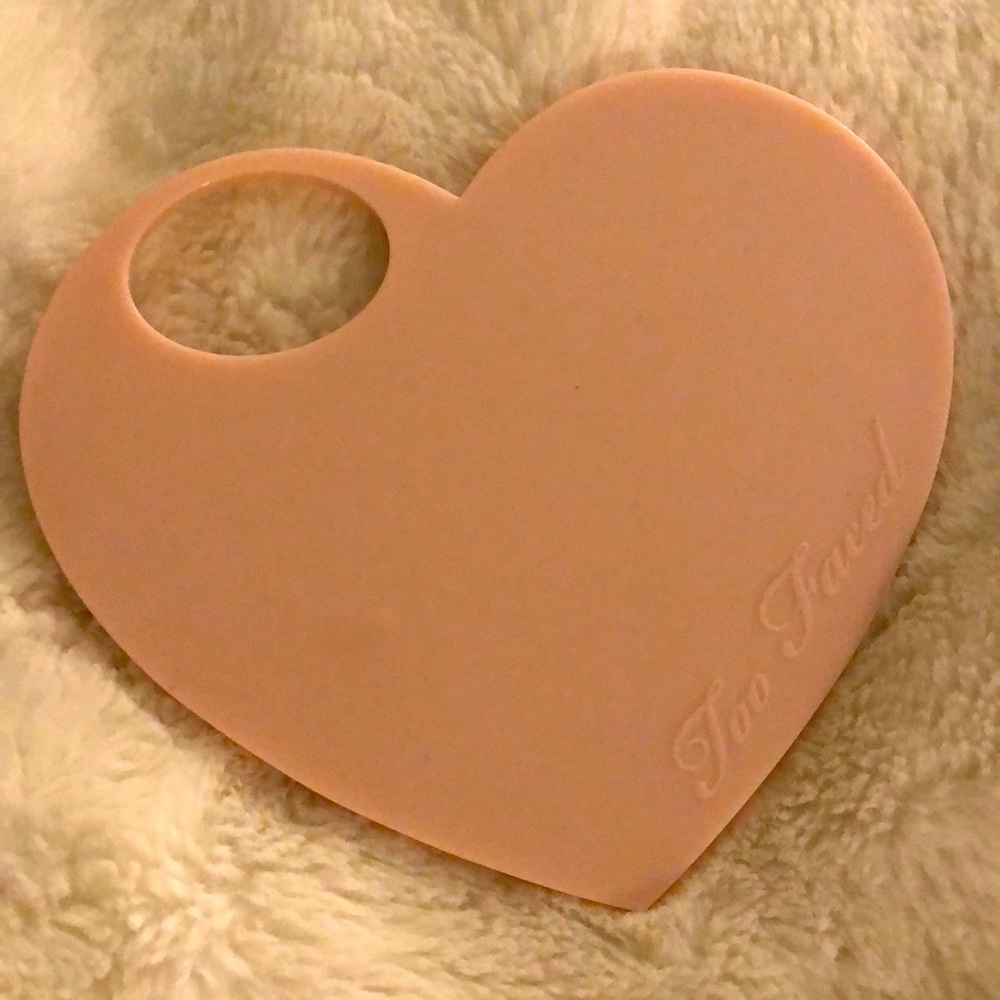 Makeup foundation mixing palette